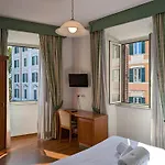 Philia Hotel 3*
