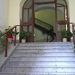 Philia Hotel 3*