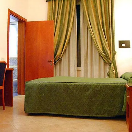 Hotel Philia