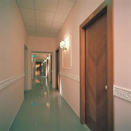 Hotel Philia 3*
