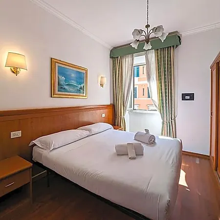Hotel Philia