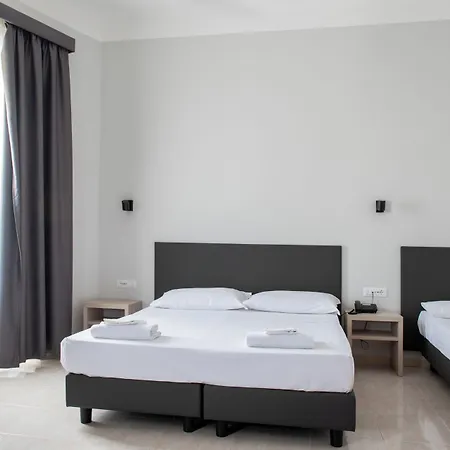 Philia Hotel
