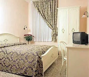 Otel Philia 3*